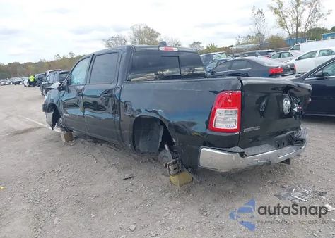 2024 Ram 1500 Big Horn 4X4 5'7 Box z USA, uszkodzony, nr VIN 1C6RRFFG0RN180219